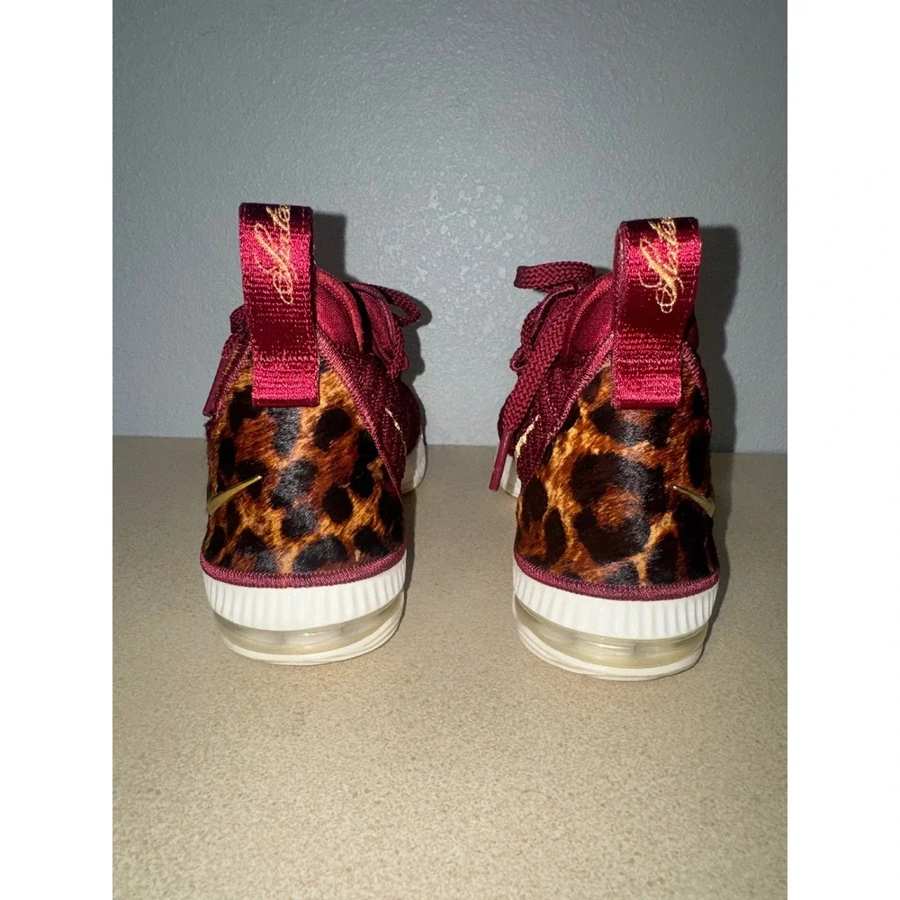 Nike LeBron 16 King Team Red Leopard Pony Hair Youth 6.5Y Womens 8